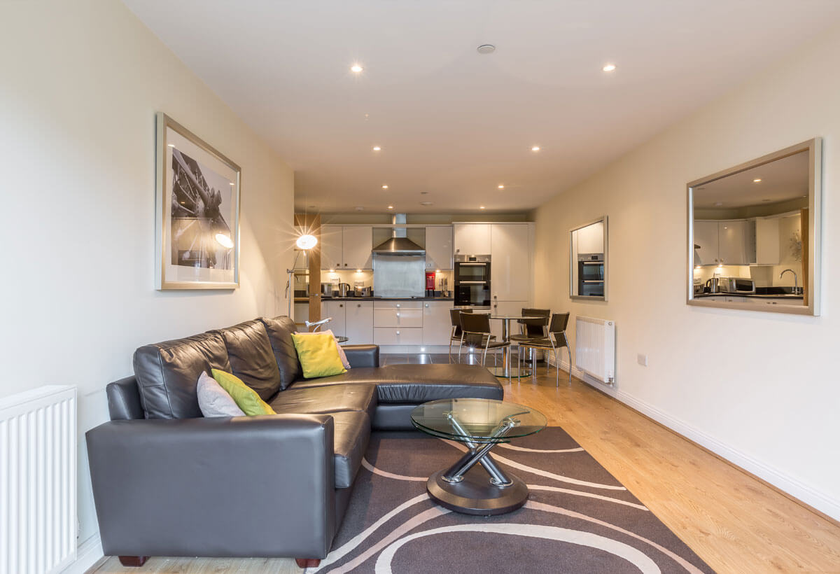 serviced apartment farnborough, serviced apartment farnborough hampshire, serviced apartment farnborough airport, hotel farnborough, hotel farnborough hampshire, hotel farnborough airport