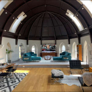 Chapel-Lounge