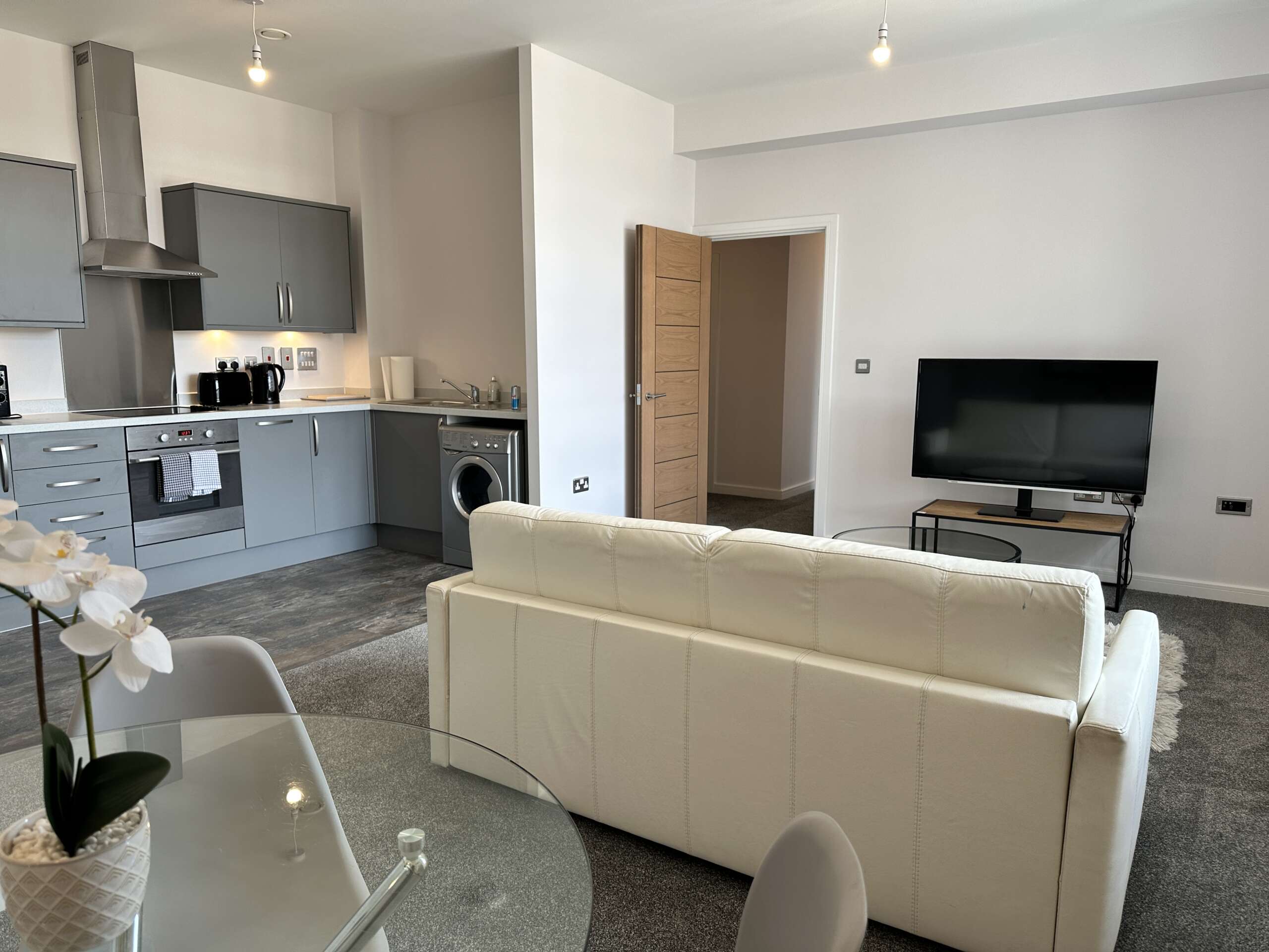 IMG_9945 serviced apartment farnborough, serviced apartment farnborough hampshire, serviced apartment farnborough airport, hotel farnborough, hotel farnborough hampshire, hotel farnborough airport
